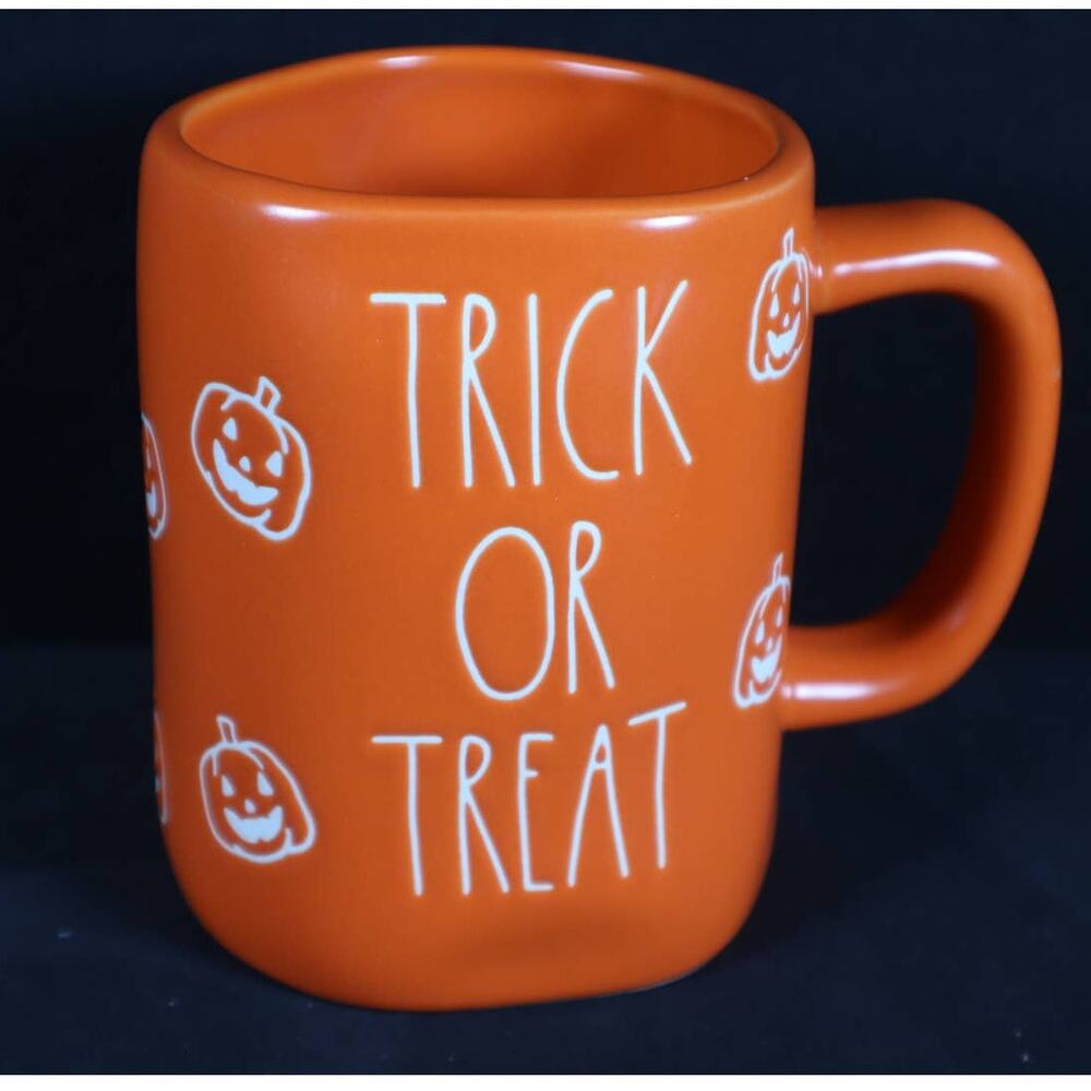 Rae Dunn TRICK OR TREAT Pumpkin Coffee Mug